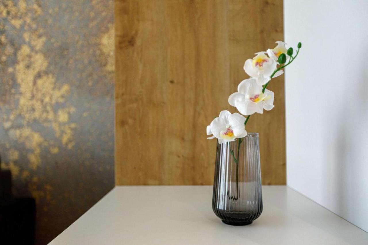 Urban Chic - Studio Apartment - Odra View&Witolda 브로츠와프 외부 사진